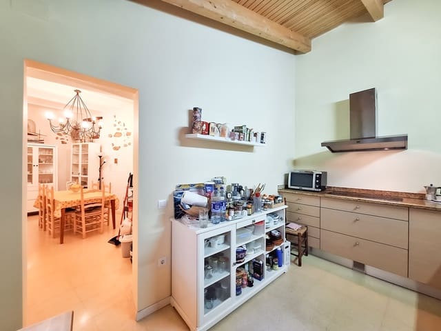 3 slaapkamer Huis te koop in Gerona stad met garage - € 505.000 (Ref: 9988599)