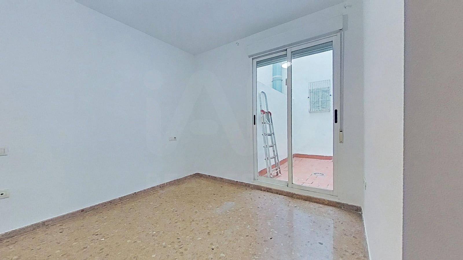 Apartamento de 2 habitaciones en Castelló de la Plana en venta - 125.000 € (Ref: 9988600)