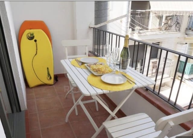 Apartamento de 2 habitaciones en Sitges en venta - 378.000 € (Ref: 9988606)