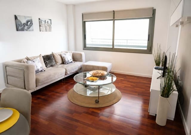 Apartamento de 2 habitaciones en Sitges en venta - 378.000 € (Ref: 9988606)
