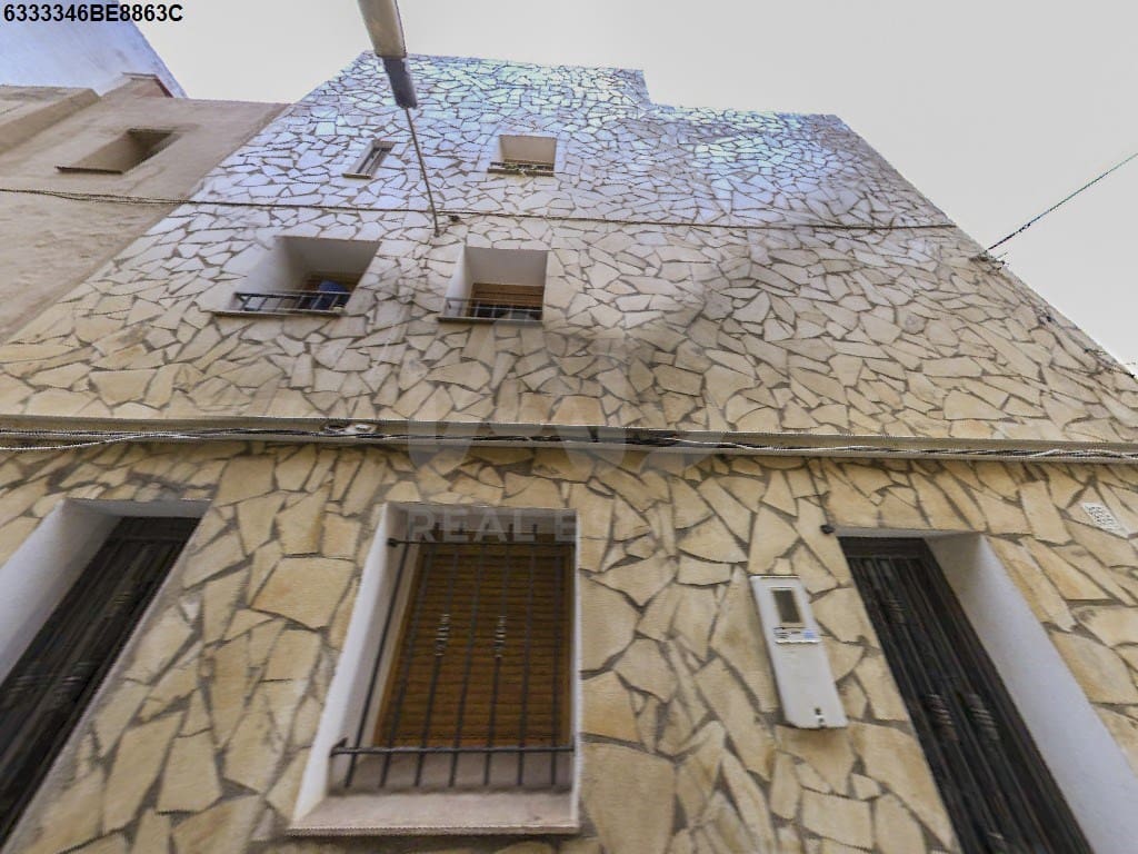 4 sovrum Hus till salu i Vinaros - 208 000 € (Ref: 9988607)