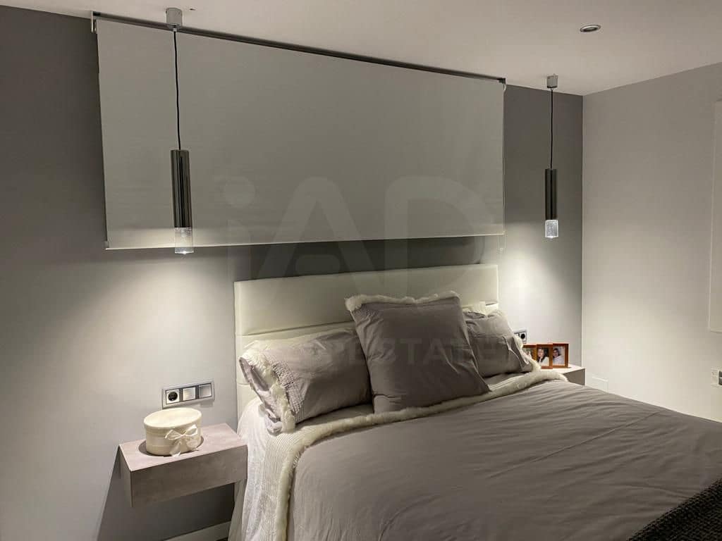 3 bedroom Apartment for sale in Alp with garage - € 450,000 (Ref: 9988608)