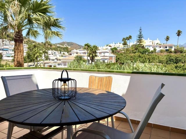 4 soveværelse Rækkehus til salg i Chaparil - Torrecilla - Punta Lara, Nerja med swimmingpool - € 440.000 (Ref: 9988609)