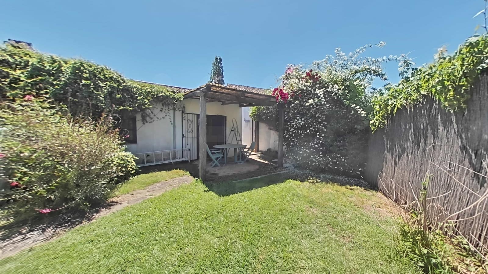 5 sypialnia Finka/Dom wiejski na sprzedaż w Cortes de la Frontera z basenem - 399 950 € (Ref: 9988610)