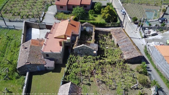 4 Zimmer Haus zu verkaufen in Pontevedra Stadt mit Garage - 125.000 € (Ref: 9988612)