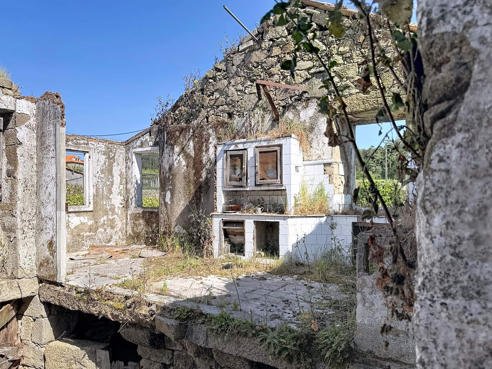 4 Zimmer Haus zu verkaufen in Pontevedra Stadt mit Garage - 125.000 € (Ref: 9988612)