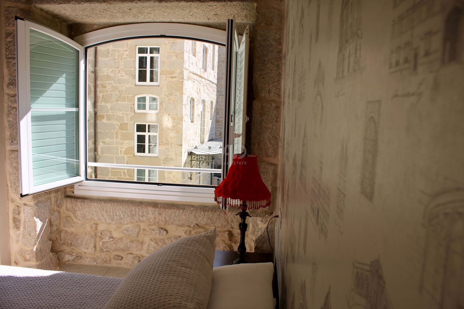 1 sovrum Lägenhet till salu i Pontevedra stad med pool garage - 175 000 € (Ref: 9988614)