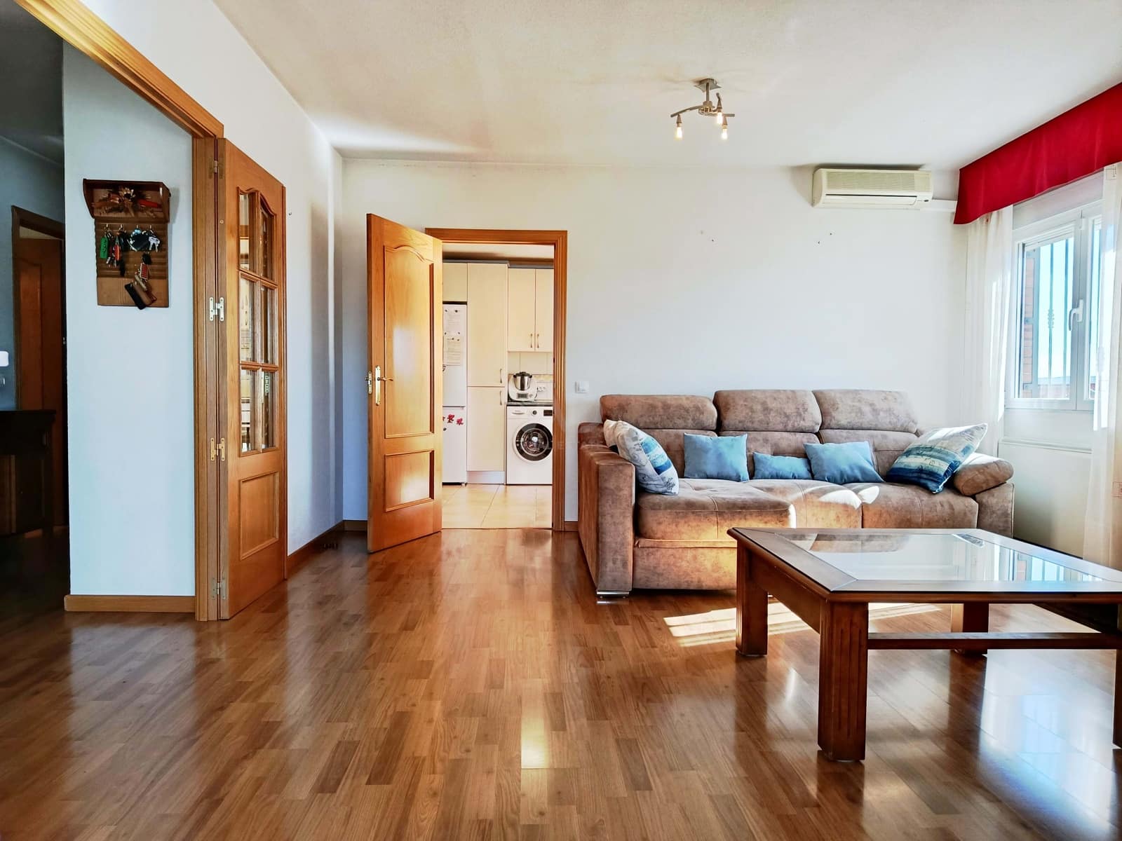 4 sypialnia Dom na sprzedaż w Miasto Madryt z garażem - 495 000 € (Ref: 9988615)