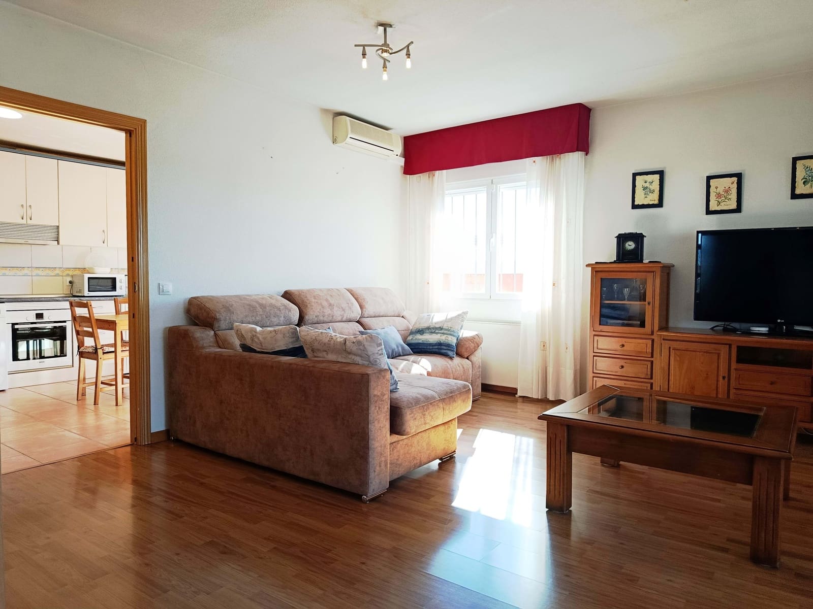 4 sypialnia Dom na sprzedaż w Miasto Madryt z garażem - 495 000 € (Ref: 9988615)