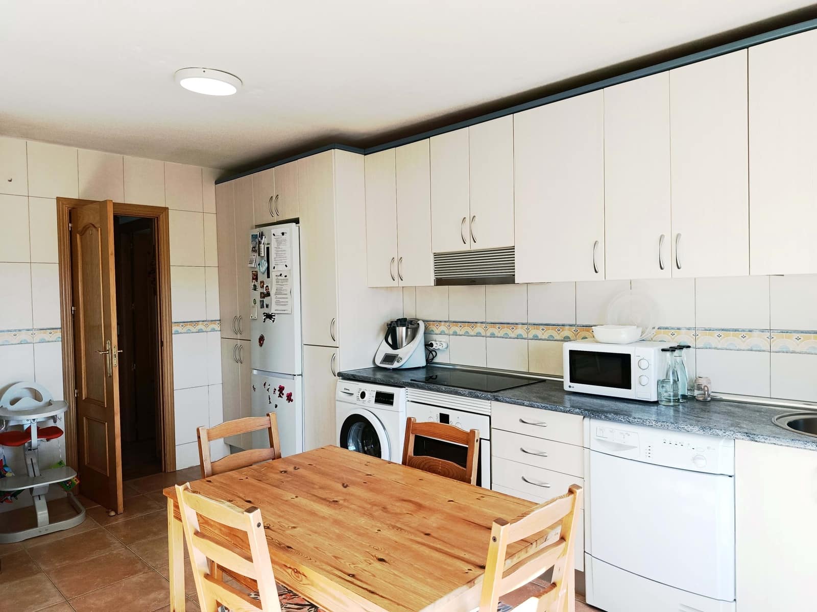 4 sypialnia Dom na sprzedaż w Miasto Madryt z garażem - 495 000 € (Ref: 9988615)