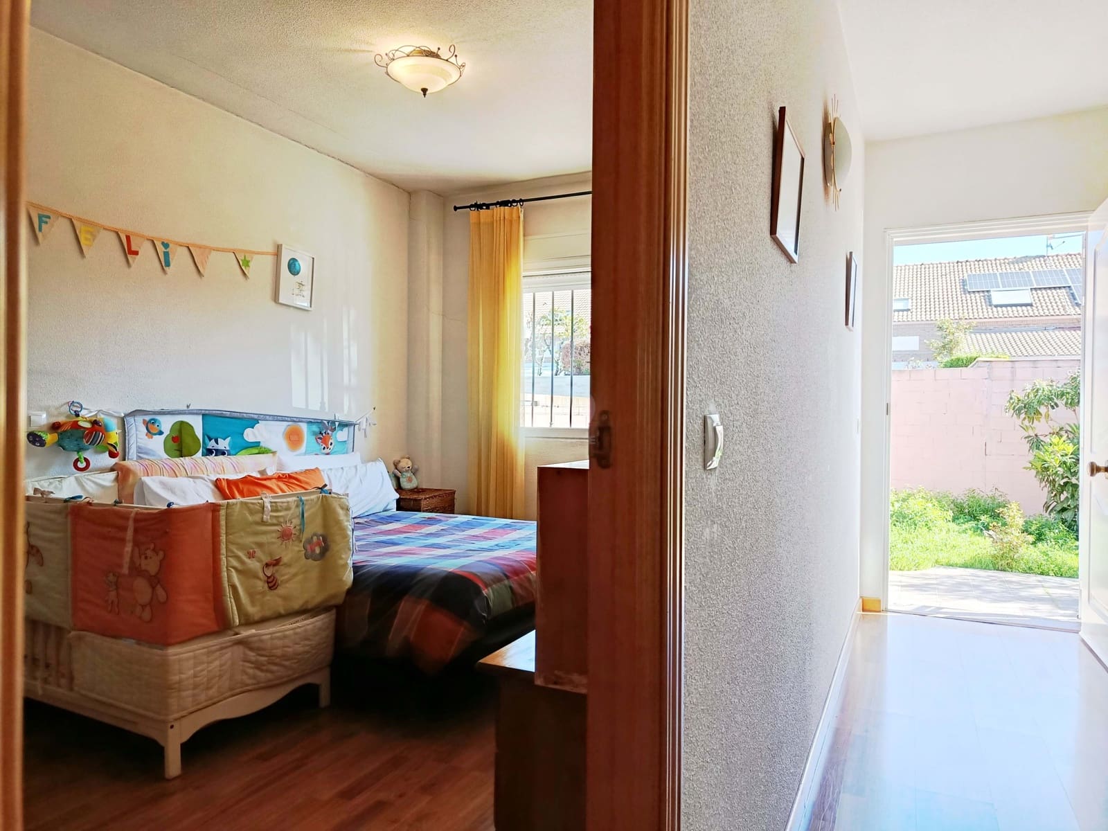 4 sypialnia Dom na sprzedaż w Miasto Madryt z garażem - 495 000 € (Ref: 9988615)