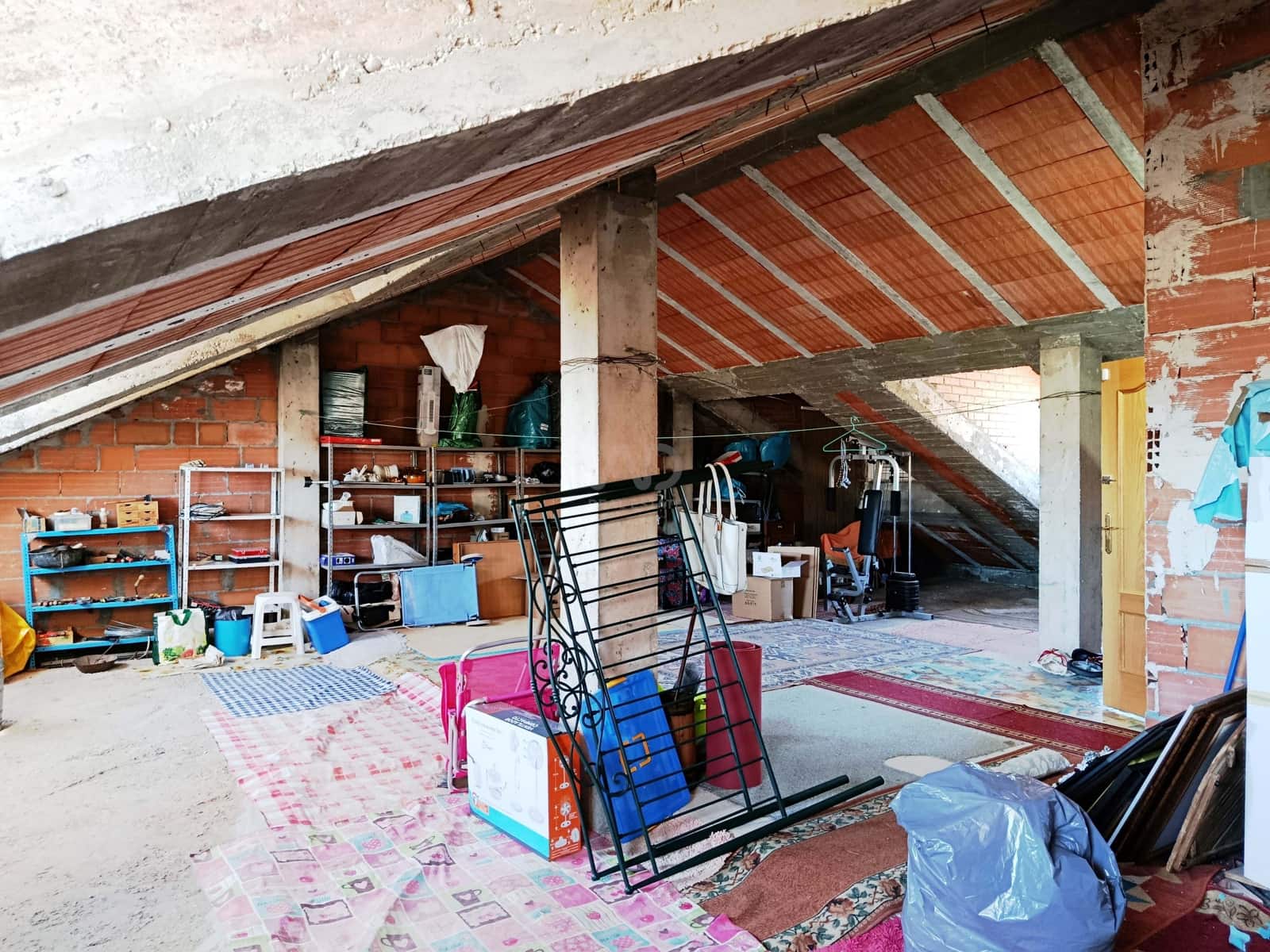4 sypialnia Dom na sprzedaż w Miasto Madryt z garażem - 495 000 € (Ref: 9988615)