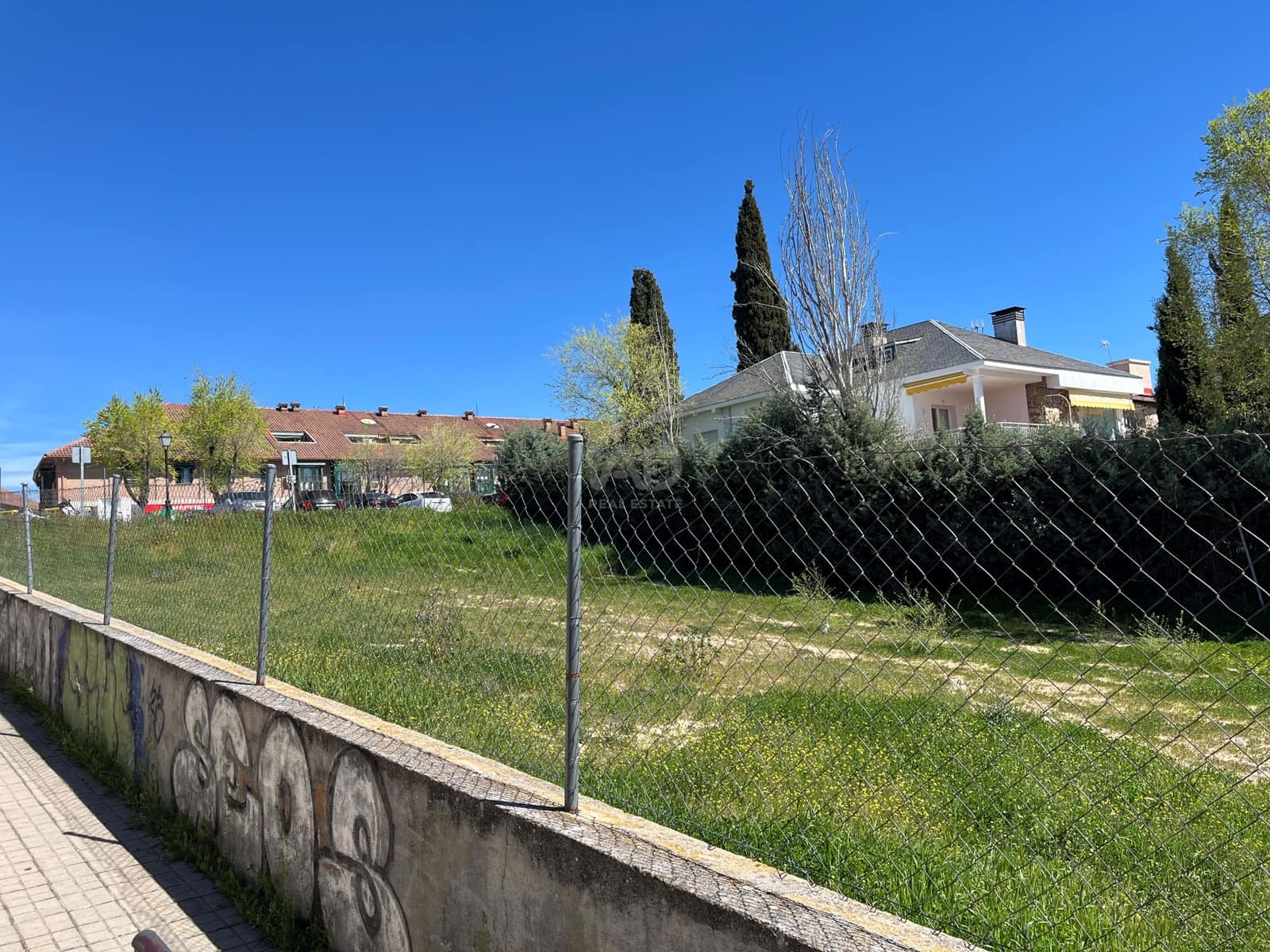 Tomt till salu i Madrid stad - 519 000 € (Ref: 9988617)