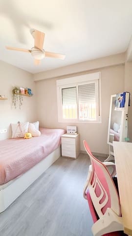 Apartamento de 3 habitaciones en Ciudad Jardín, Málaga ciudad en venta - 272.000 € (Ref: 9988624)