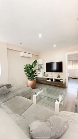 Apartamento de 3 habitaciones en Ciudad Jardín, Málaga ciudad en venta - 272.000 € (Ref: 9988624)
