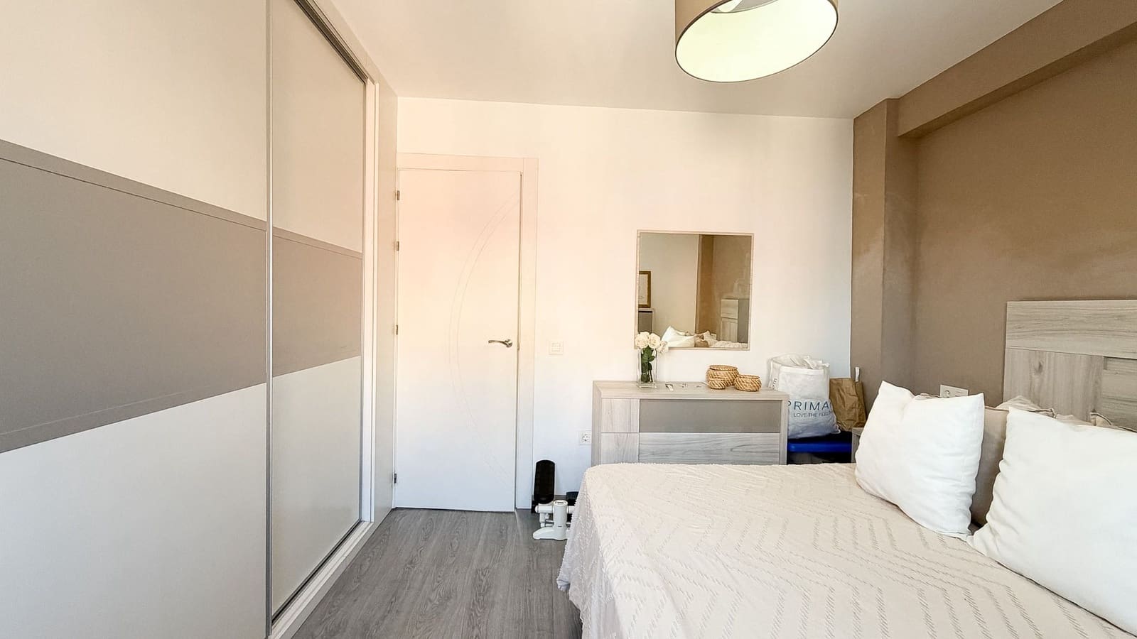 3 makuuhuone Huoneisto myytävänä paikassa Malaga kaupunki - 272 000 € (Ref: 9988624)