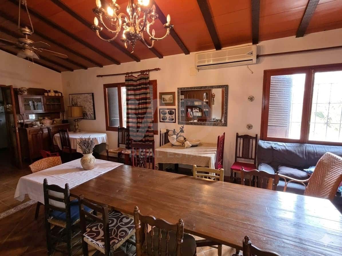 6 soverom Finca/Herregård til salgs i Jumilla med svømmebasseng - € 740 000 (Ref: 9988625)