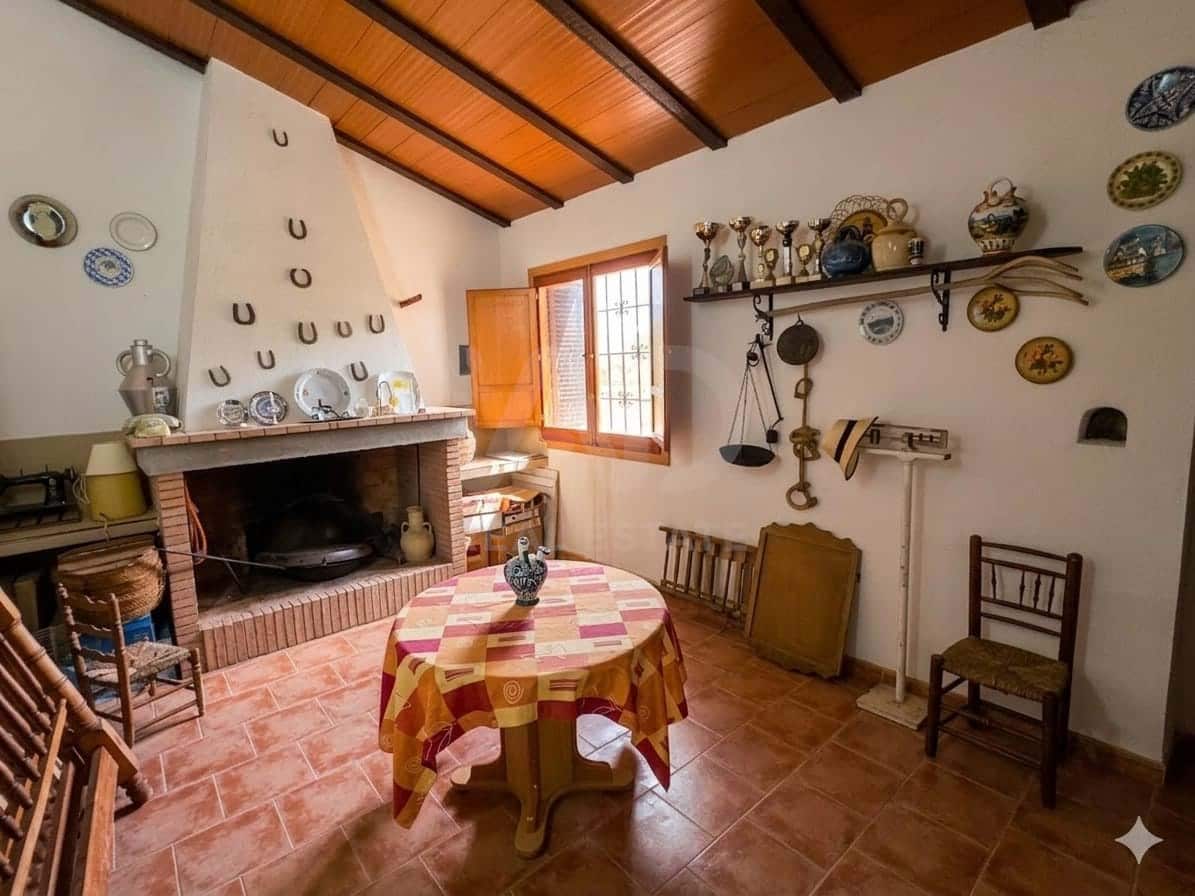 6 soverom Finca/Herregård til salgs i Jumilla med svømmebasseng - € 740 000 (Ref: 9988625)