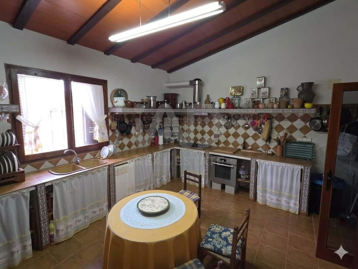 6 soverom Finca/Herregård til salgs i Jumilla med svømmebasseng - € 740 000 (Ref: 9988625)