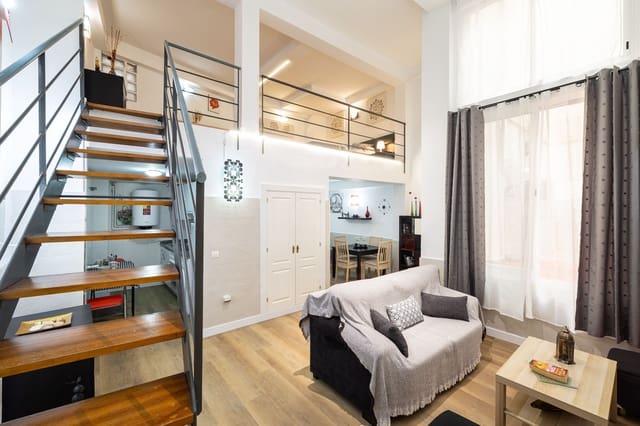 2 soveværelse Lejlighed til salg i Centro Historico, Málaga by - € 439.500 (Ref: 9988626)