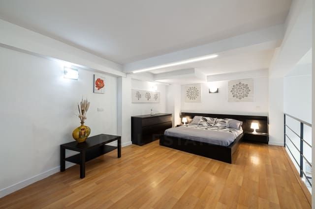 2 soveværelse Lejlighed til salg i Centro Historico, Málaga by - € 439.500 (Ref: 9988626)