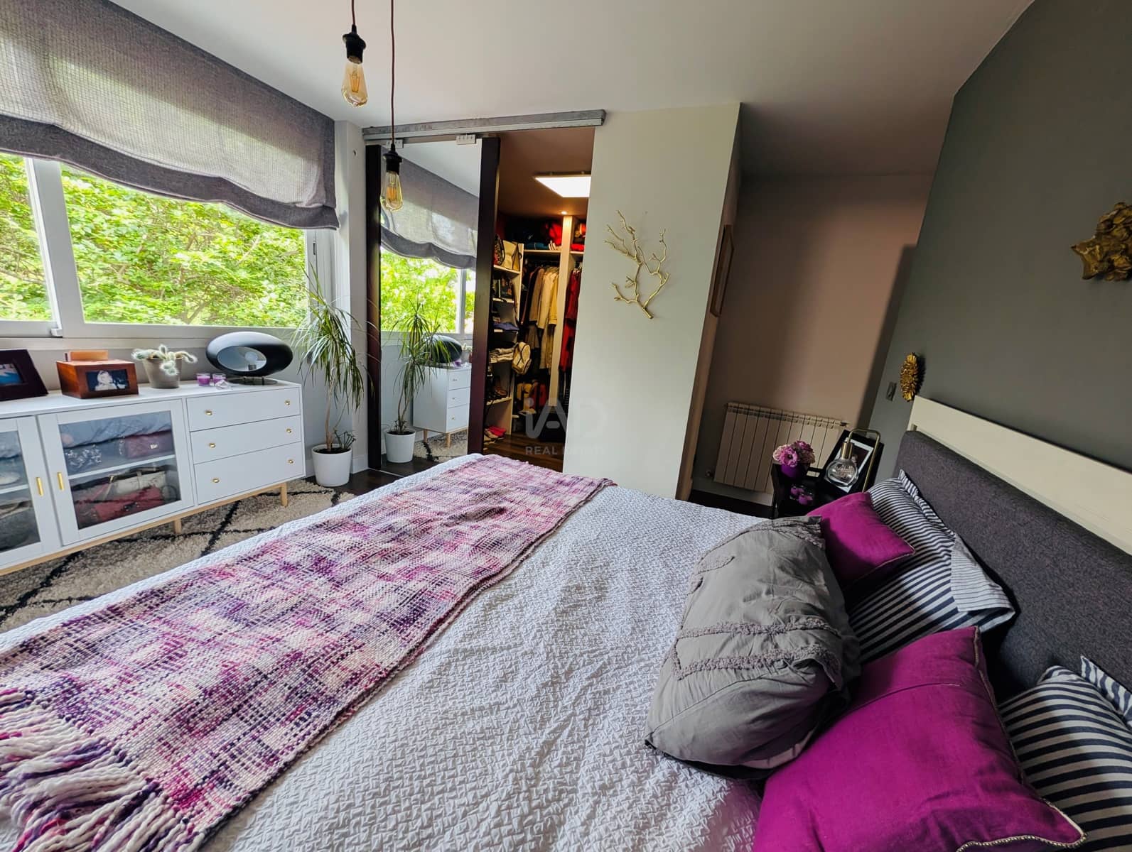 4 soveværelse Rækkehus til salg i Madrid by med swimmingpool - € 799.000 (Ref: 9988627)