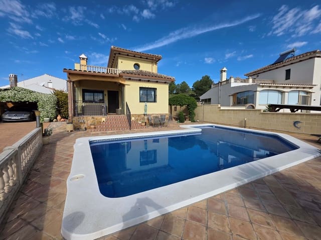 3 camera da letto Casa in vendita in Calasparra con piscina garage - 220.000 € (Rif: 9988629)