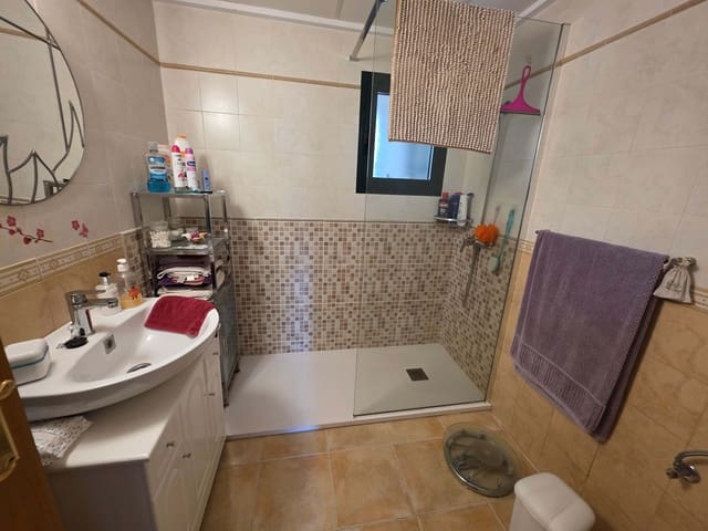 3 camera da letto Casa in vendita in Calasparra con piscina garage - 220.000 € (Rif: 9988629)