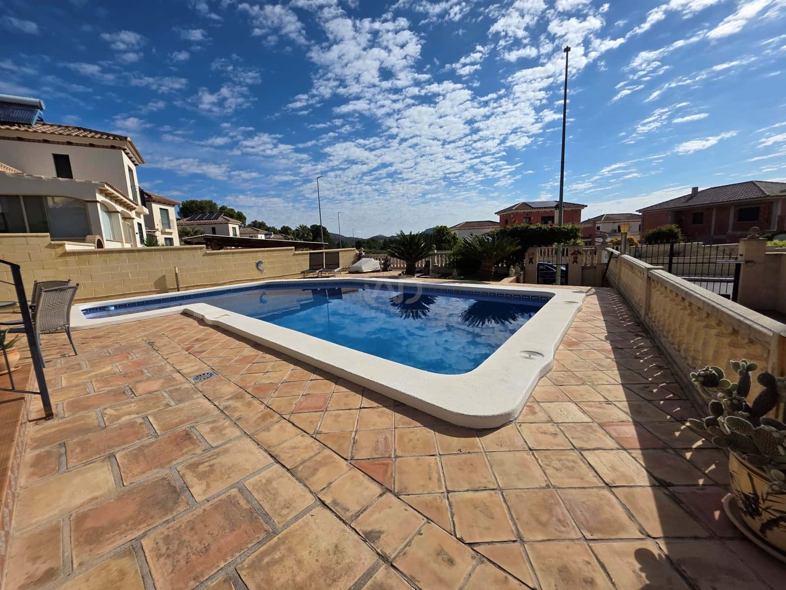 3 camera da letto Casa in vendita in Calasparra con piscina garage - 220.000 € (Rif: 9988629)