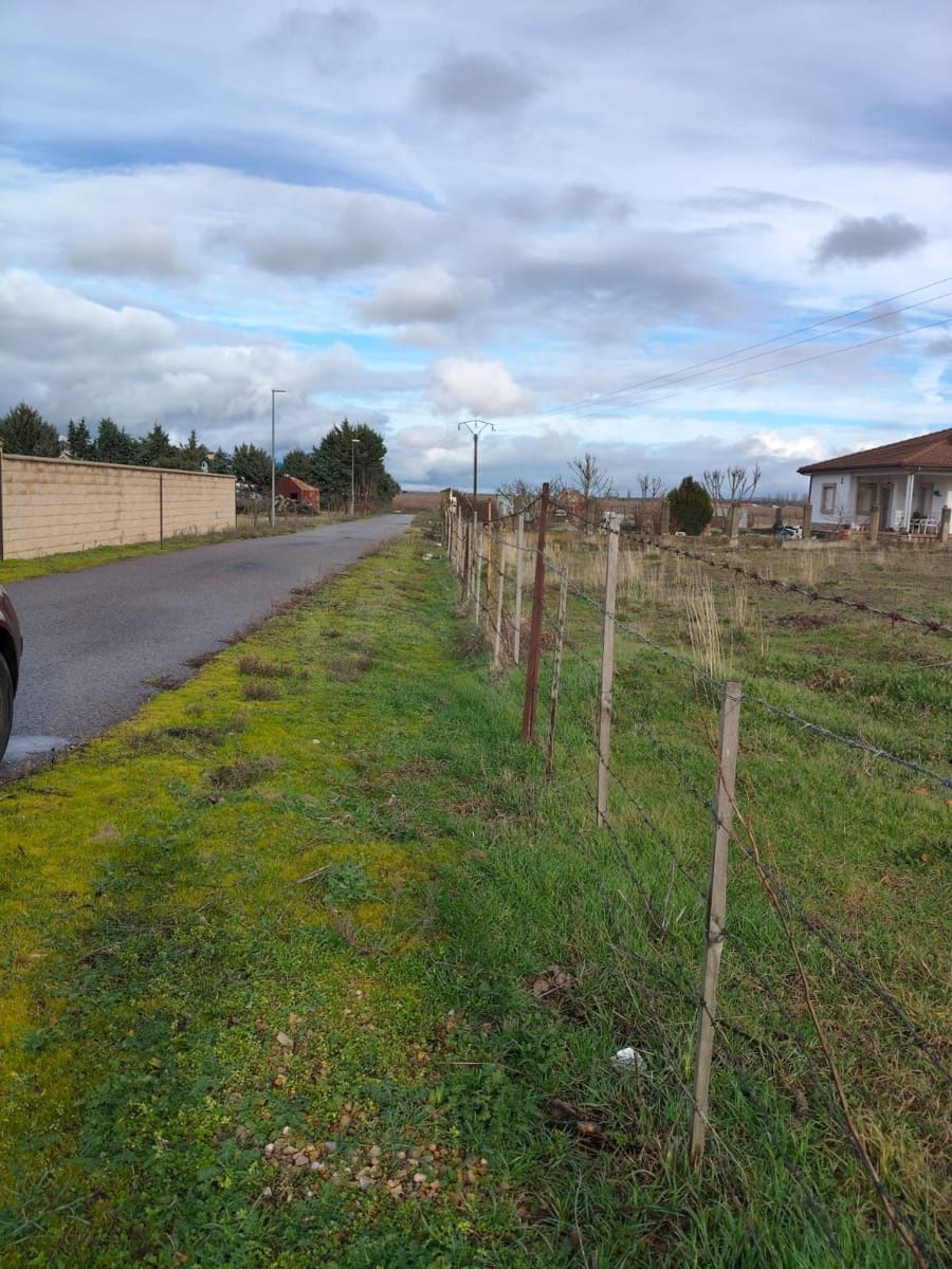 Bauplatz zu verkaufen in Salamanca Stadt - 29.900 € (Ref: 9988630)