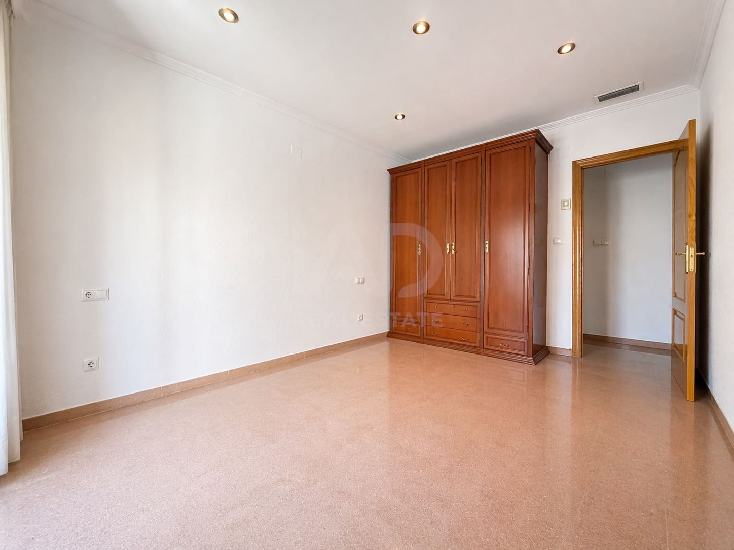 3 soveværelse Lejlighed til salg i Abaran med garage - € 135.000 (Ref: 9988631)