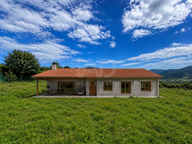 Grunde uden byggetilladelser til salg i Castrillón - € 39.500 (Ref: 9988634)