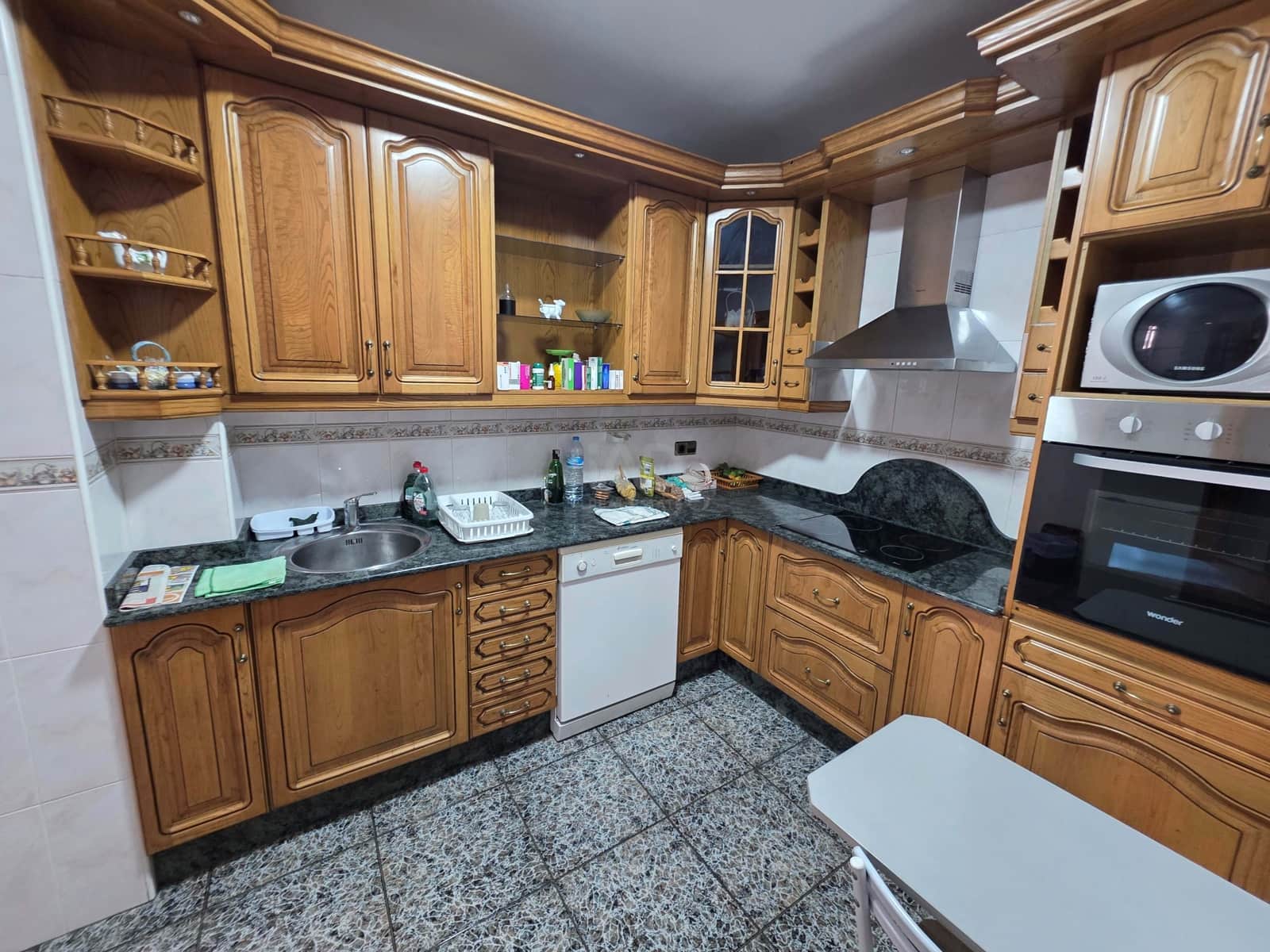 3 soveværelse Lejlighed til salg i Calasparra - € 70.000 (Ref: 9988635)