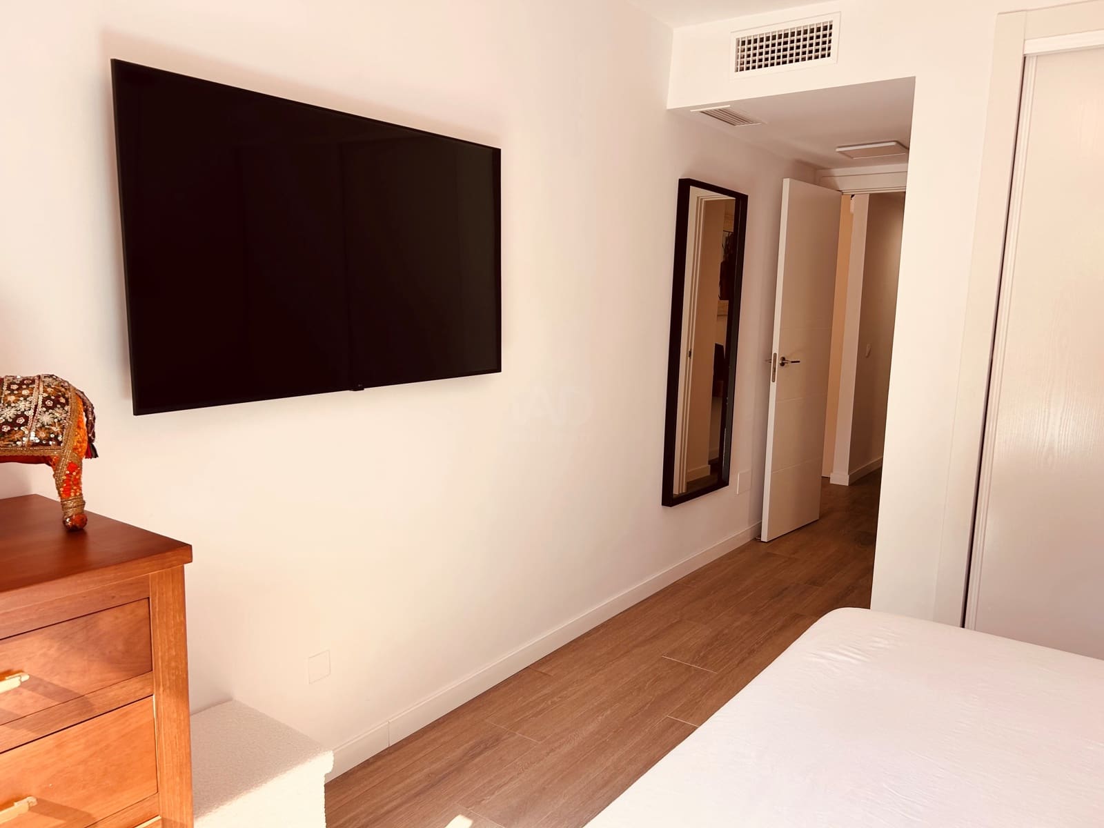 2 chambre Penthouse à vendre à Marbella avec piscine - 450 000 € (Ref: 9988636)