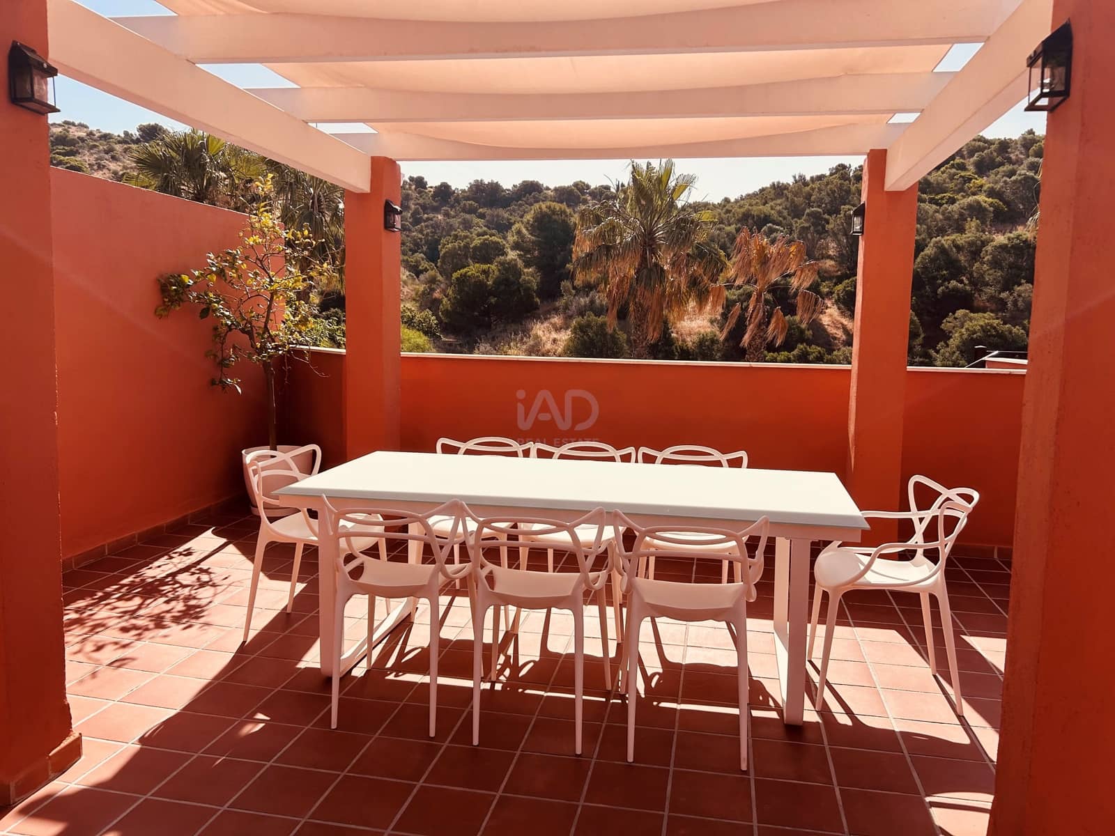 2 chambre Penthouse à vendre à Marbella avec piscine - 450 000 € (Ref: 9988636)