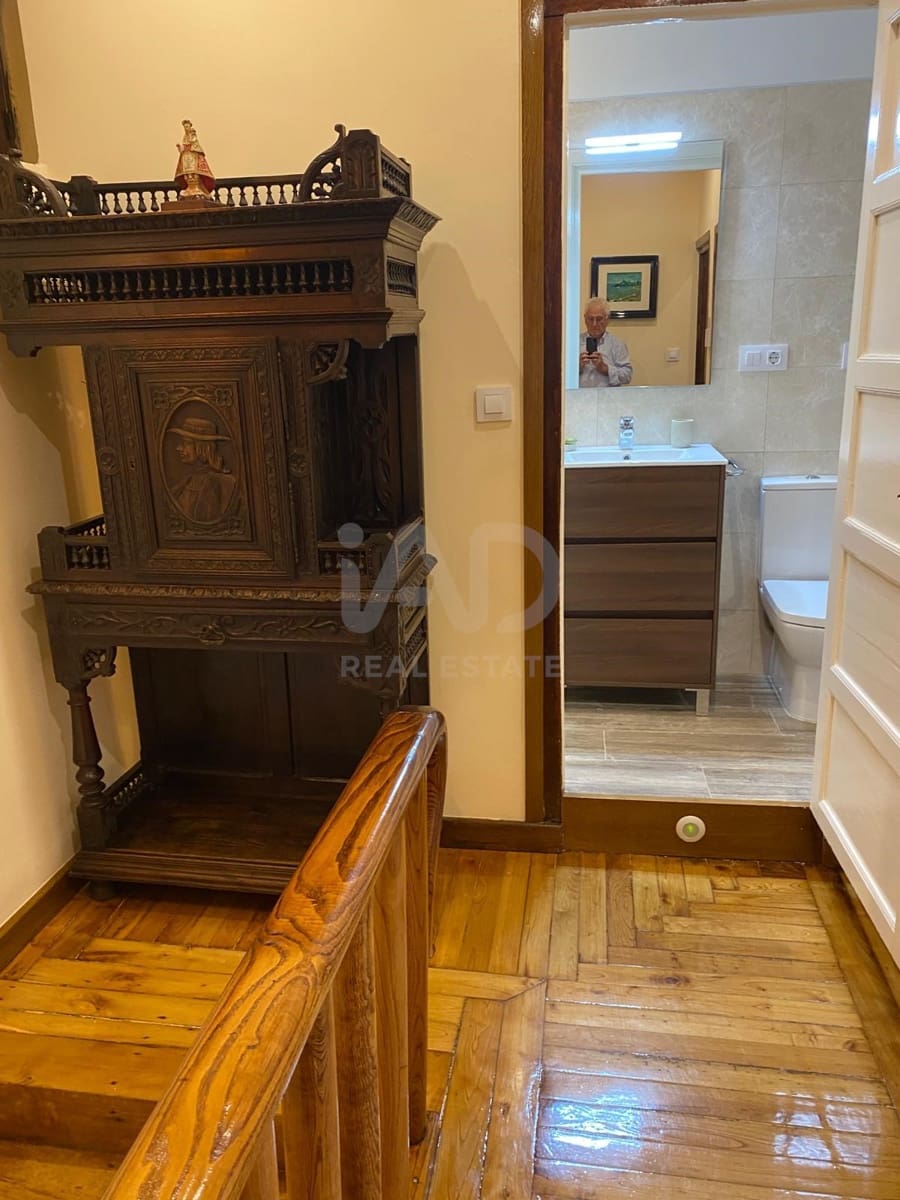 4 bedroom Villa for sale in Salinas - € 1,150,000 (Ref: 9988637)