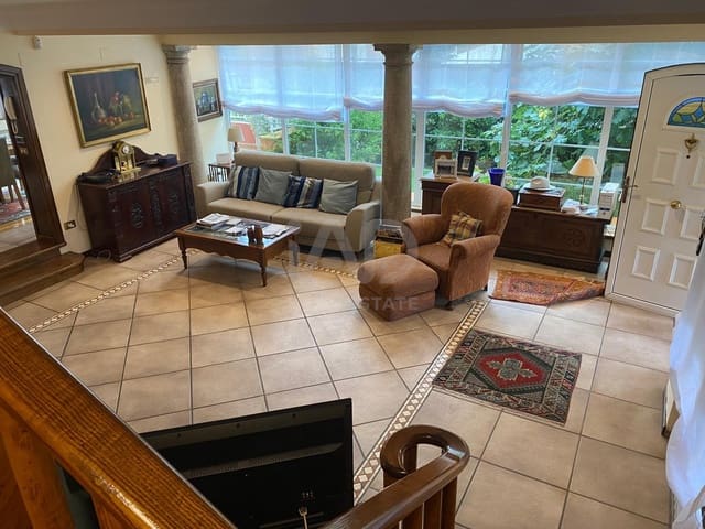 4 bedroom Villa for sale in Salinas, Castrillón - € 1,150,000 (Ref: 9988637)