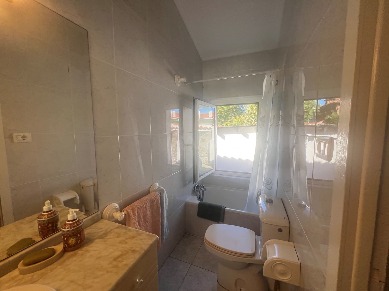 4 bedroom Villa for sale in Salinas - € 1,150,000 (Ref: 9988637)