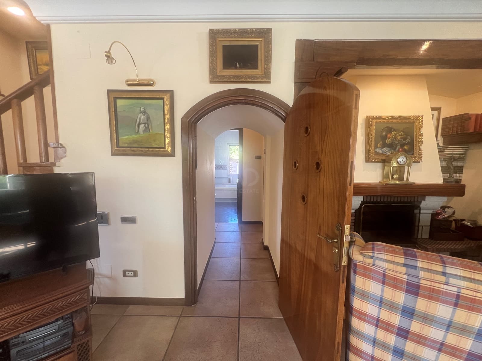 4 bedroom Villa for sale in Salinas - € 1,150,000 (Ref: 9988637)