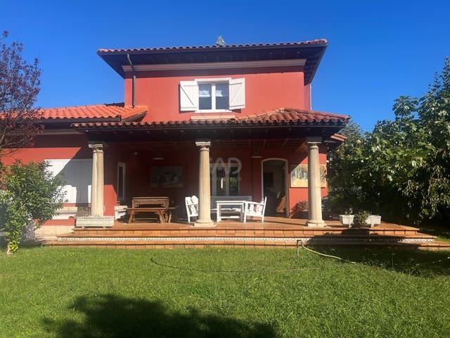 4 bedroom Villa for sale in Salinas, Castrillón - € 1,150,000 (Ref: 9988637)