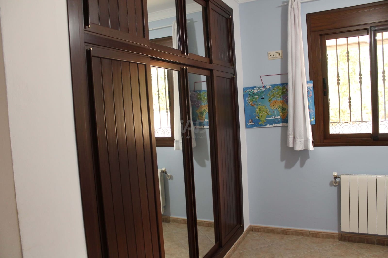 4 sypialnia Willa na sprzedaż w Cortes de la Frontera z basenem - 585 000 € (Ref: 9988639)