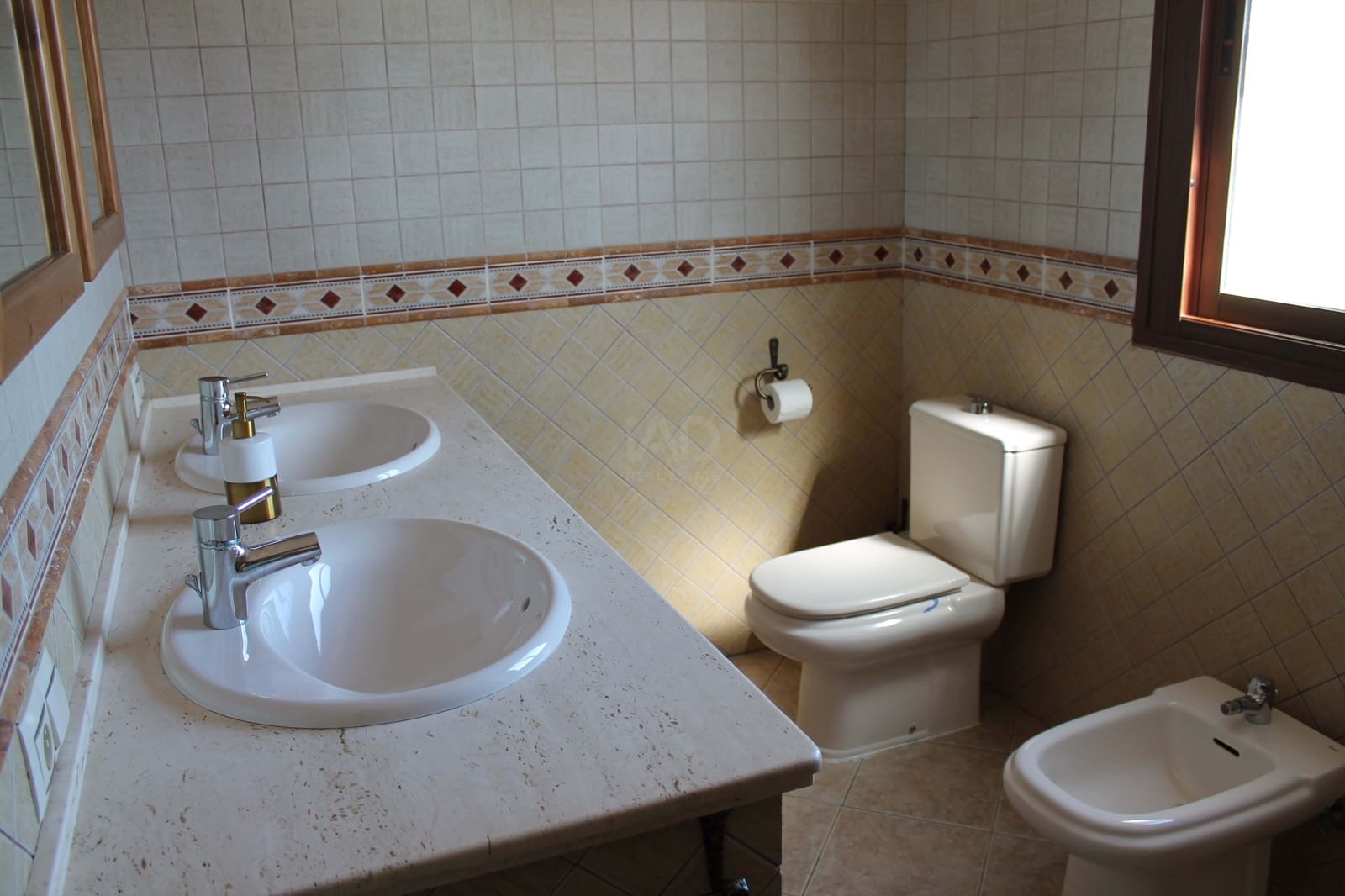 4 sypialnia Willa na sprzedaż w Cortes de la Frontera z basenem - 585 000 € (Ref: 9988639)