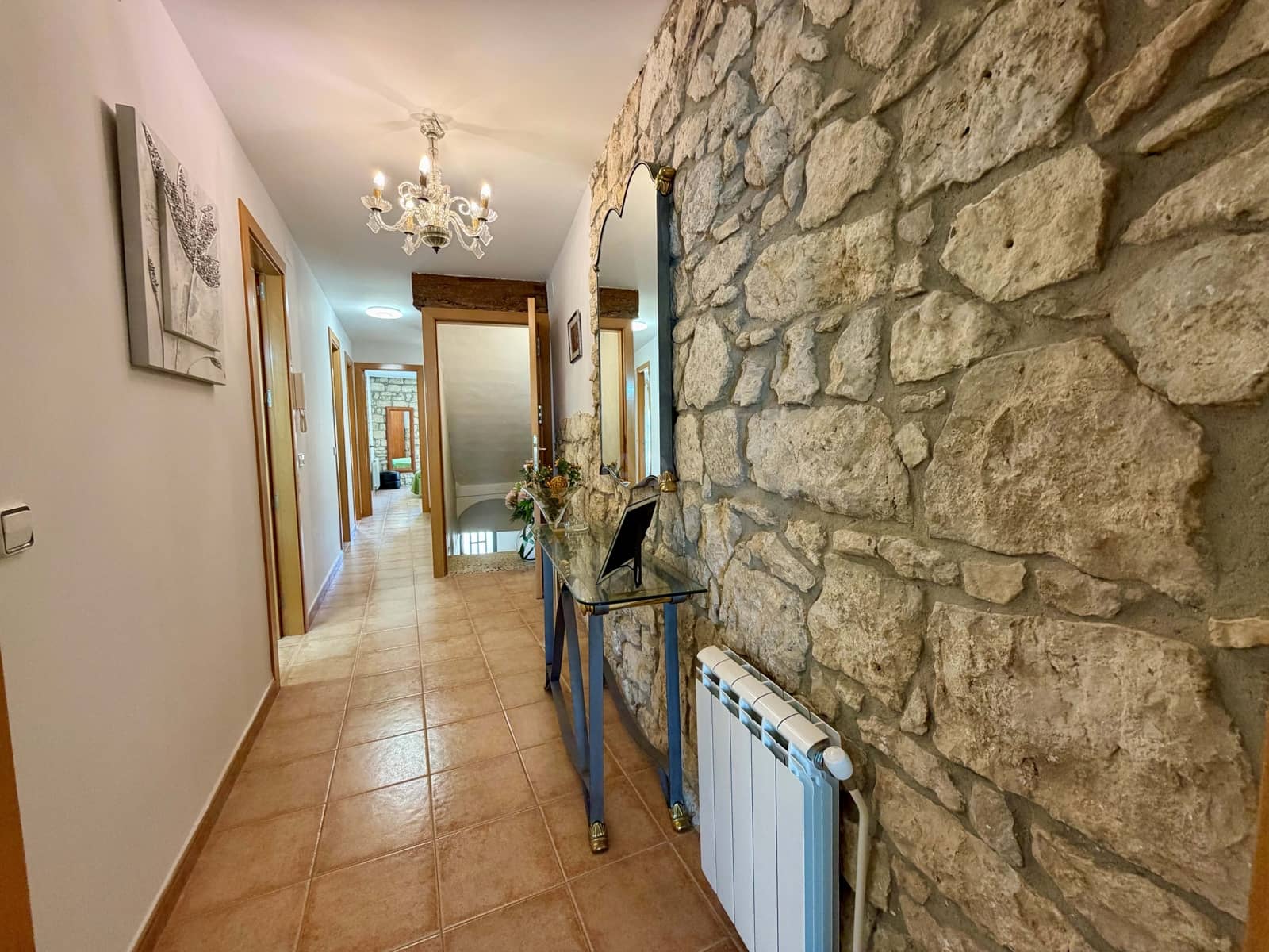 4 soveværelse Byhus til salg i Lleida by med garage - € 293.000 (Ref: 9988642)