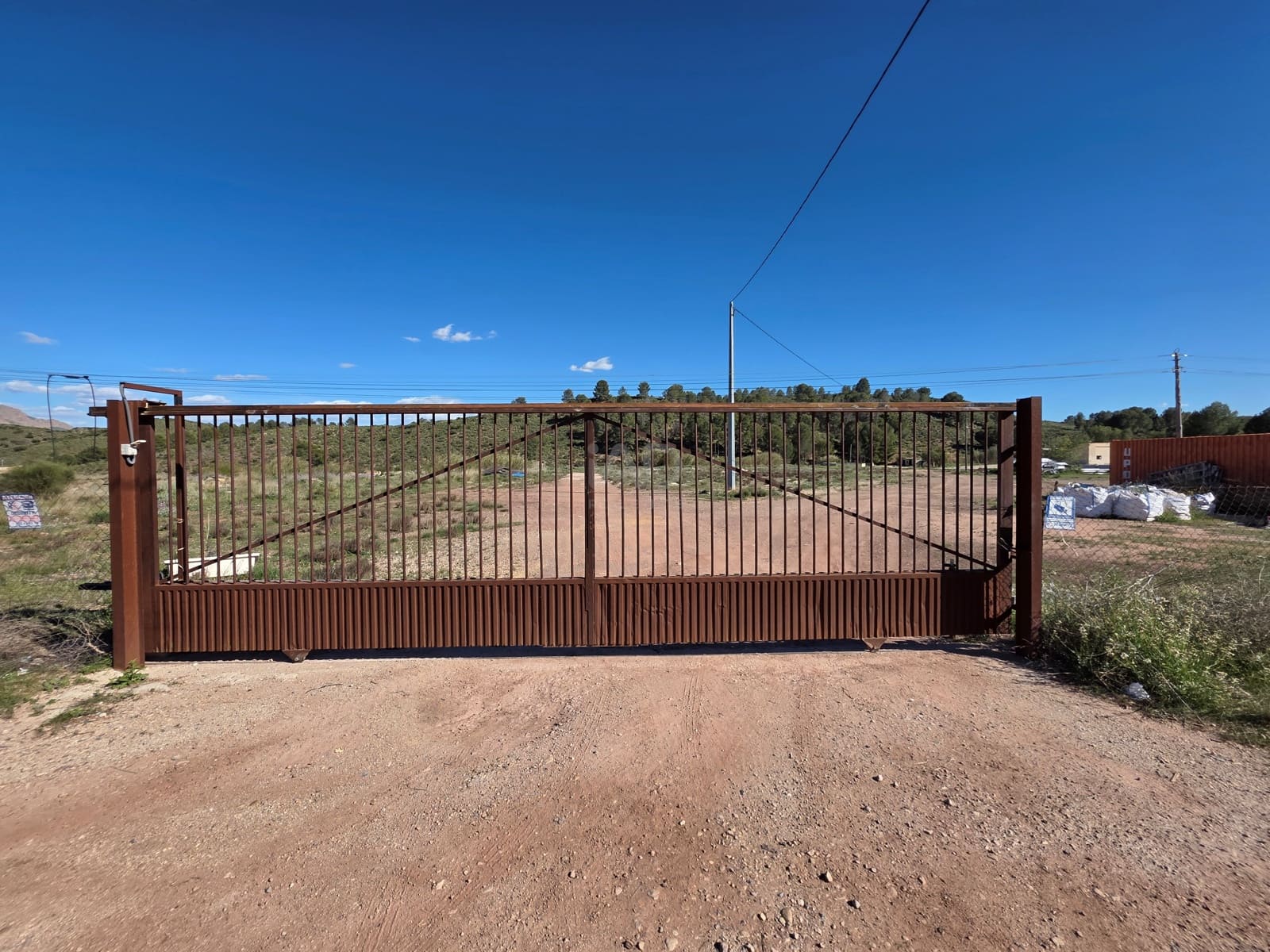 Undeveloped Land for sale in Calasparra - € 400,000 (Ref: 9988647)