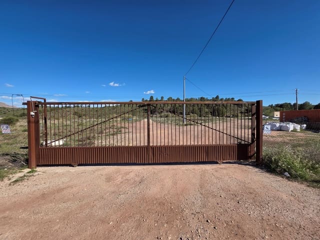 Grond te koop in Calasparra - € 400.000 (Ref: 9988647)