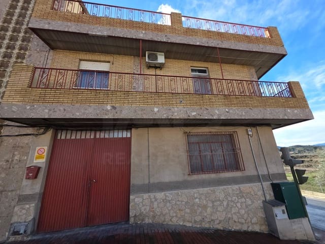 4 soveværelse Byhus til salg i Calasparra med garage - € 170.000 (Ref: 9988648)