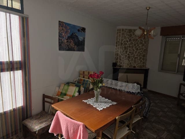 4 soveværelse Byhus til salg i Calasparra med garage - € 170.000 (Ref: 9988648)