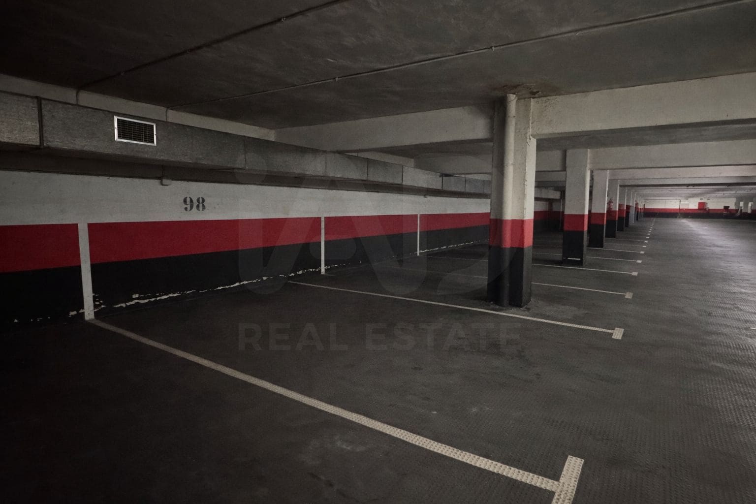 Garasje til salgs i Madrid by - € 31 950 (Ref: 9988652)
