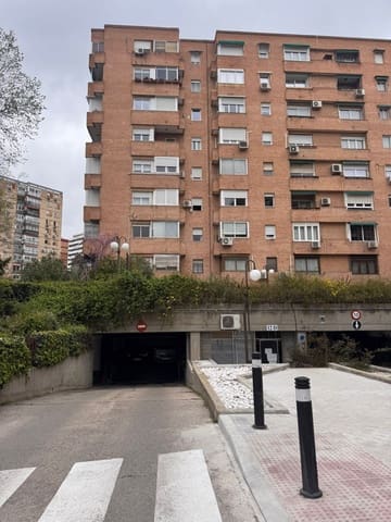 Garasje til salgs i Estrella, Madrid by - € 31 950 (Ref: 9988652)