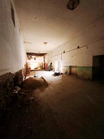 Kommersiell til salgs i Leon by - € 26 000 (Ref: 9988653)